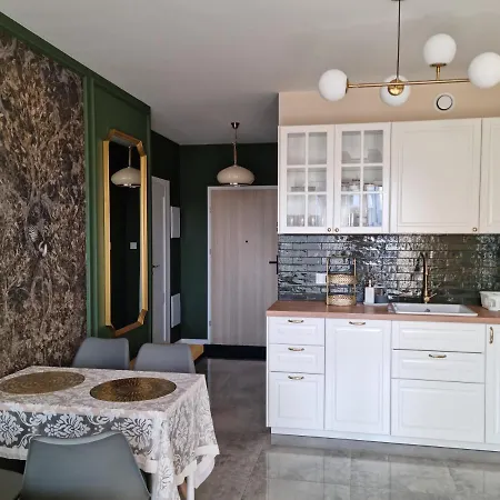 Apartament Na Wzgorzu Zielony Ланьцут Екстер'єр фото
