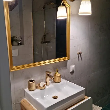 Apartament Na Wzgorzu Zielony Ланьцут Екстер'єр фото